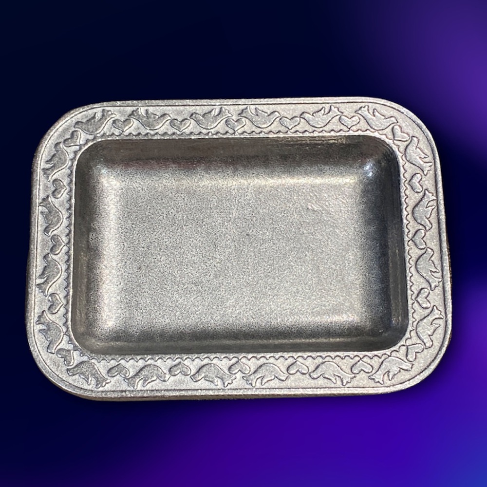 Wilton Armetale Doves & Hearts Rectangle Tray, Retired